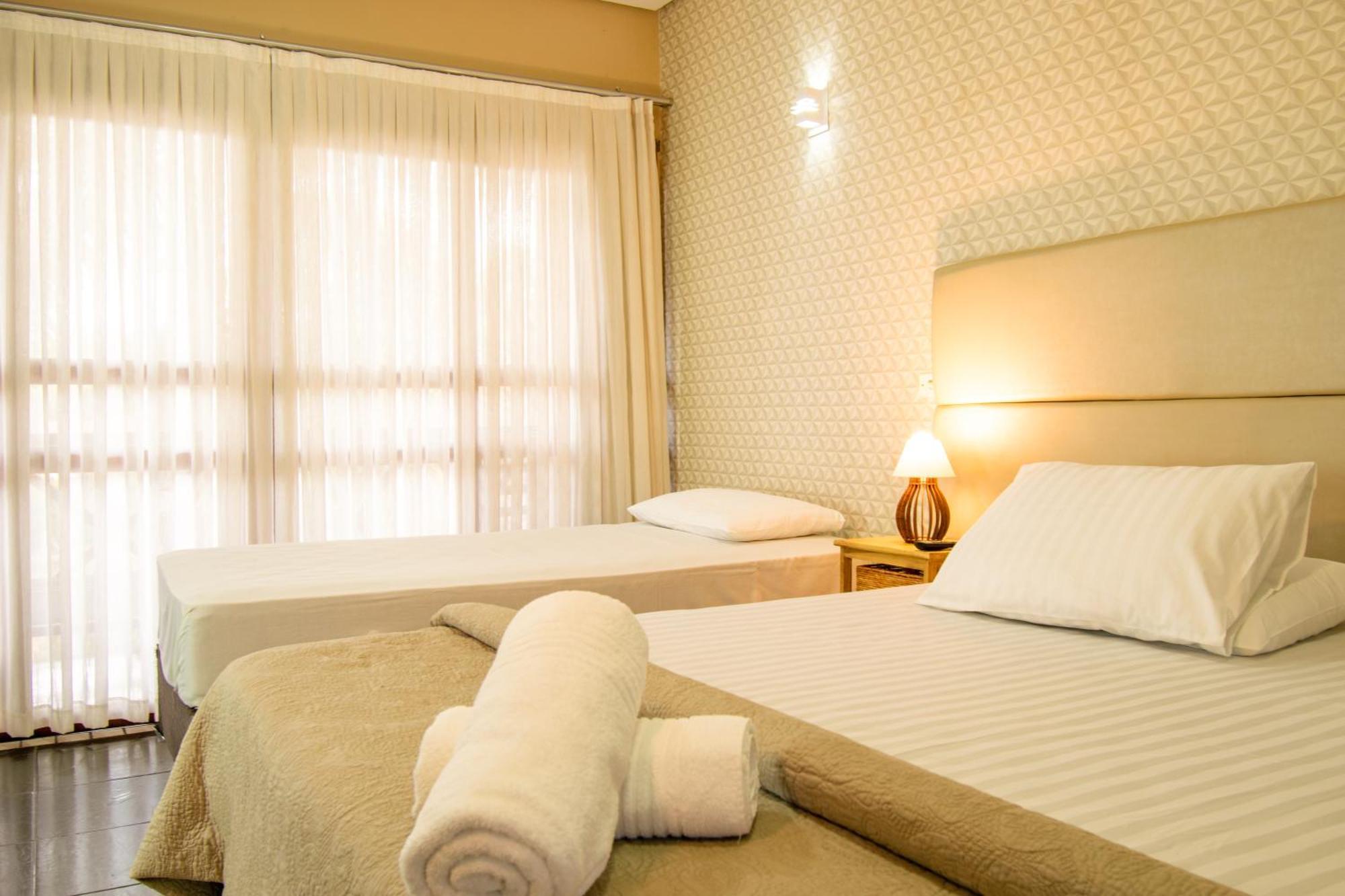 Park Hotel Modelo Пиньялзинью Экстерьер фото